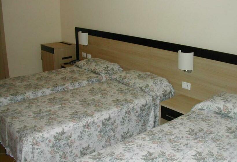 수피리어 트리플 룸, Flora