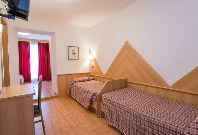 スタンダードルーム, Italia