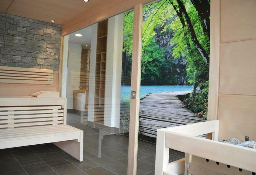 Camera Standard, Kur  Und Feriencamping Max 1