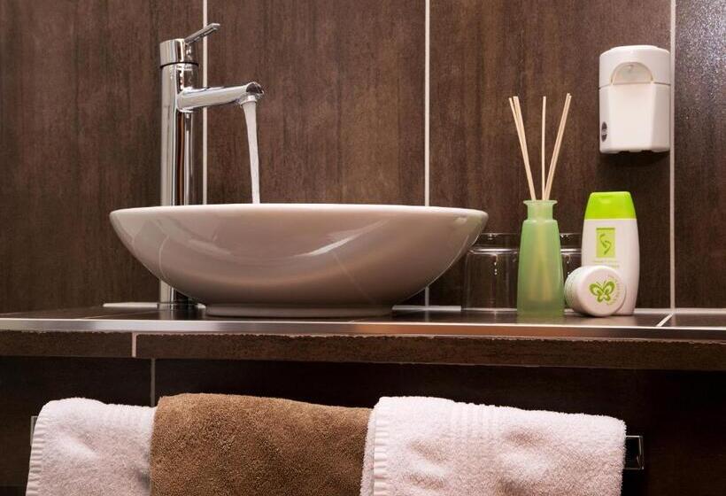 Camera Standard, Kur  Und Feriencamping Max 1