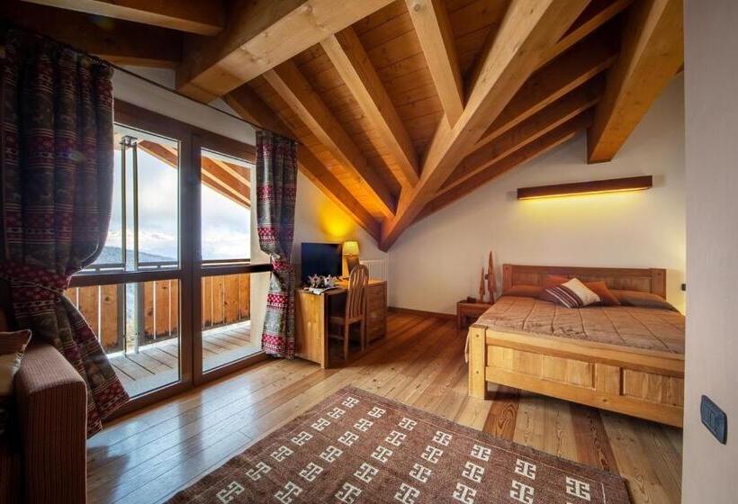 جناح جونيور, La Chance