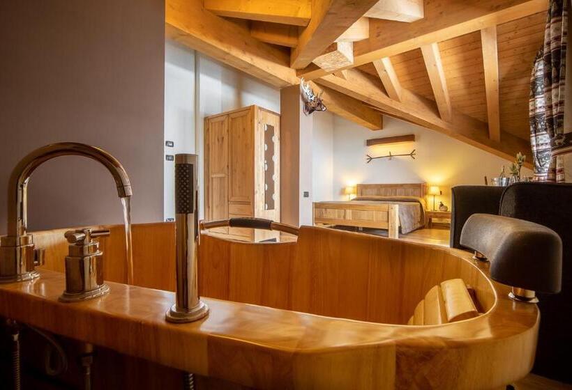 جناح جونيور, La Chance