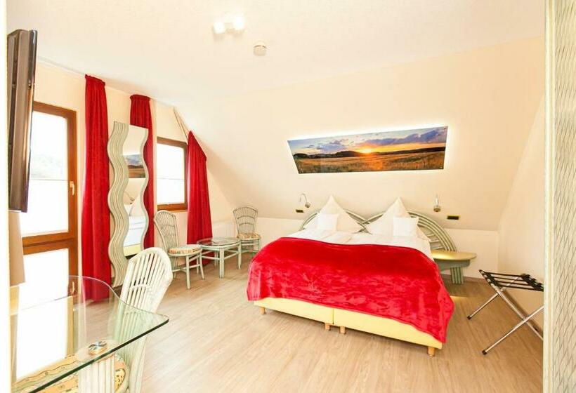 디럭스 룸, Landgasthof Tönnes