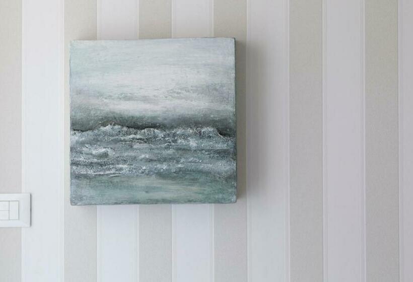 オーシャンビュースタンダードルーム, Little