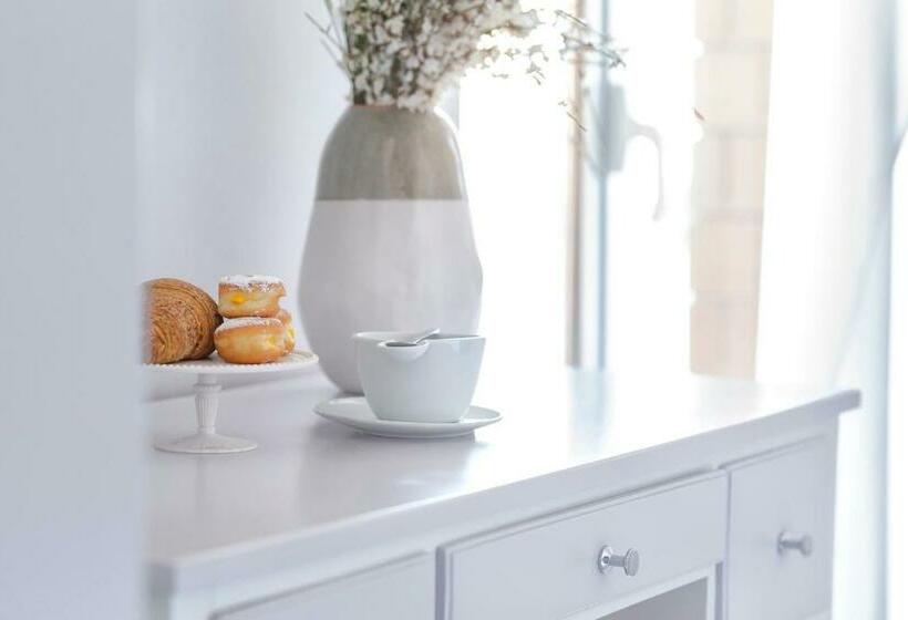 オーシャンビュースタンダードルーム, Little