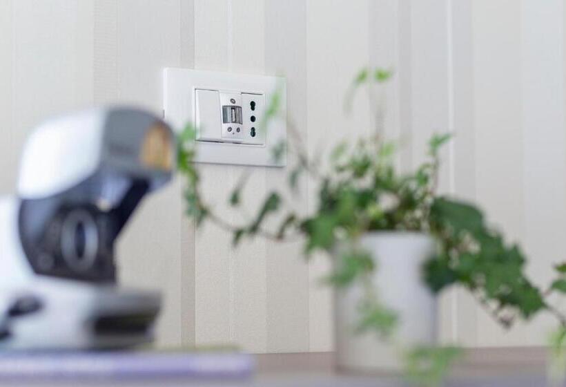 オーシャンビュースーペリアールーム, Little