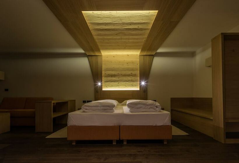 Полулюкс, Melodia Del Bosco