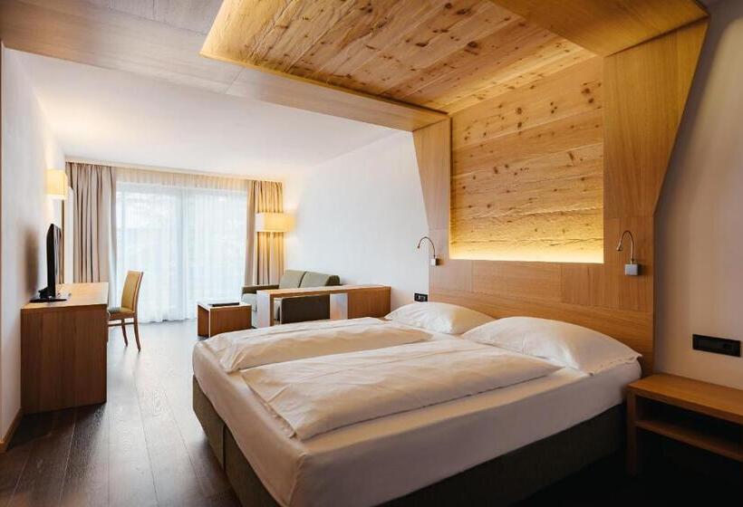 Полулюкс, Melodia Del Bosco