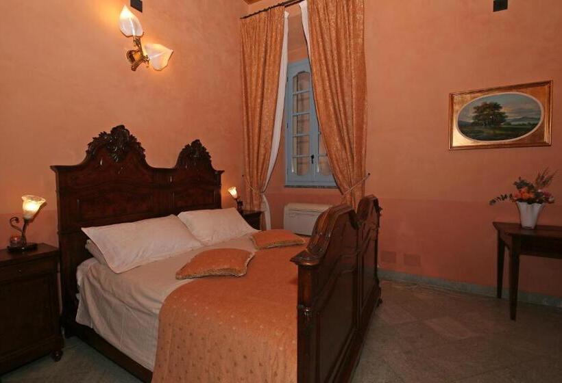 Номер Стандарт, Palazzo Del Vice Re