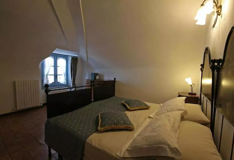 テラスつきの2ベッドルームアパートメント, Palazzo Del Vice Re