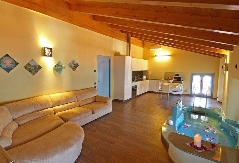 Апартаменты 3 Спальни, Palazzo Del Vice Re