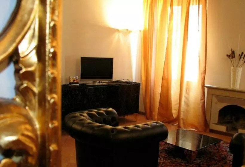 سوییت سوپریور, Parizzi Suites & Restaurant