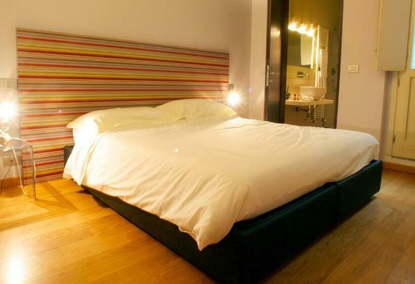 آپارتمان 1 خوابه اینتریور, Parizzi Suites & Restaurant