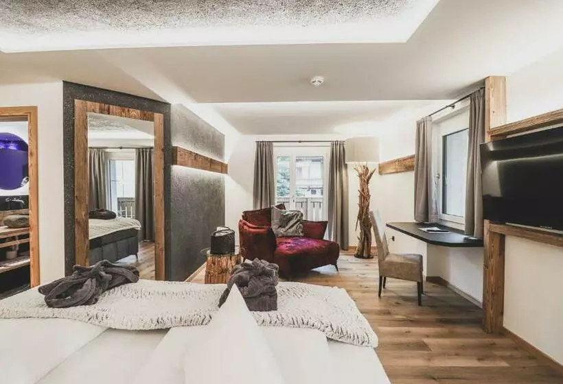 デラックスルーム, Montresor Hotel Pfeldererhof
