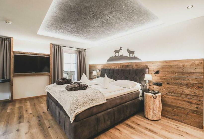 デラックスルーム, Montresor Hotel Pfeldererhof