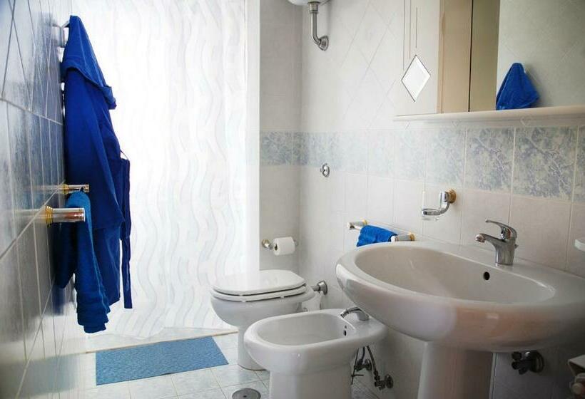 דירת שני חדרים, Residence Belvedere