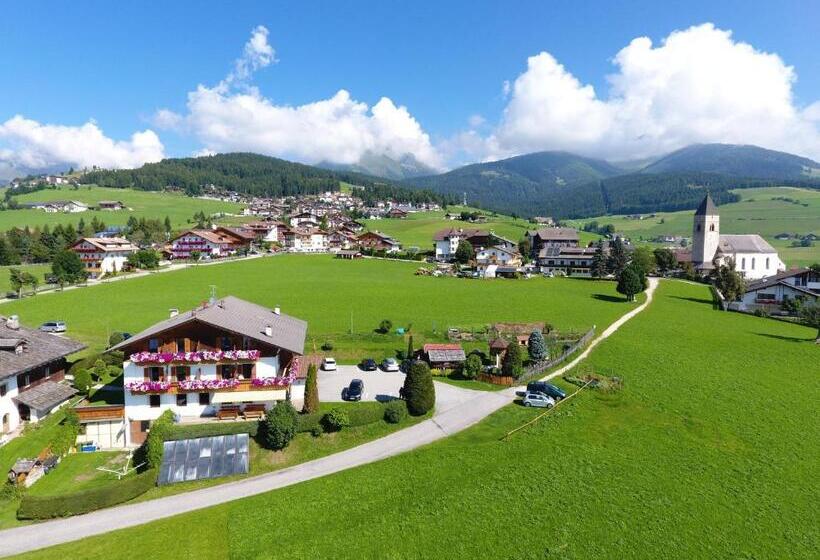 Номер Стандарт с Балконом, Residence Condor