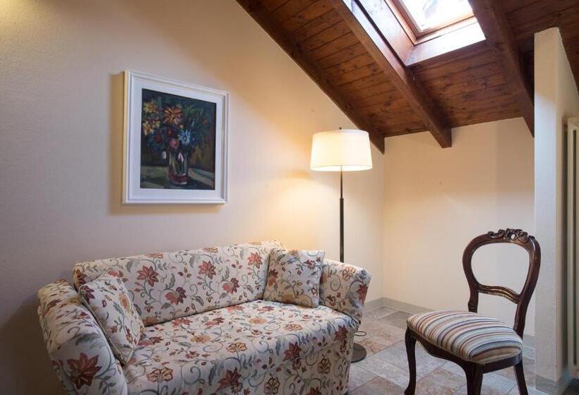 1 Bedroom Penthouse Apartment, Residence Ortensia