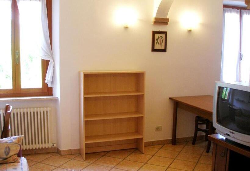 آپارتمان 1 خوابه, Residence Signa