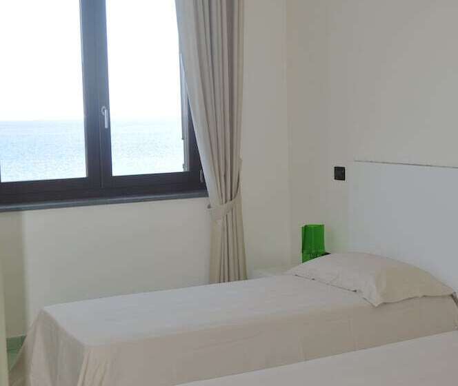 Апартаменты 2 Спальни, Residence Tre Palme