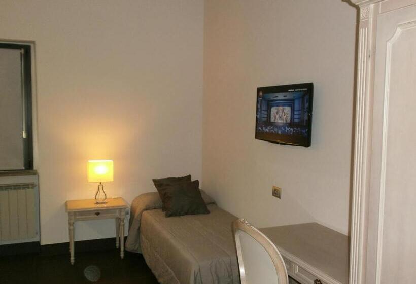 デラックストリプルルーム, Ristorante Borgo Antico