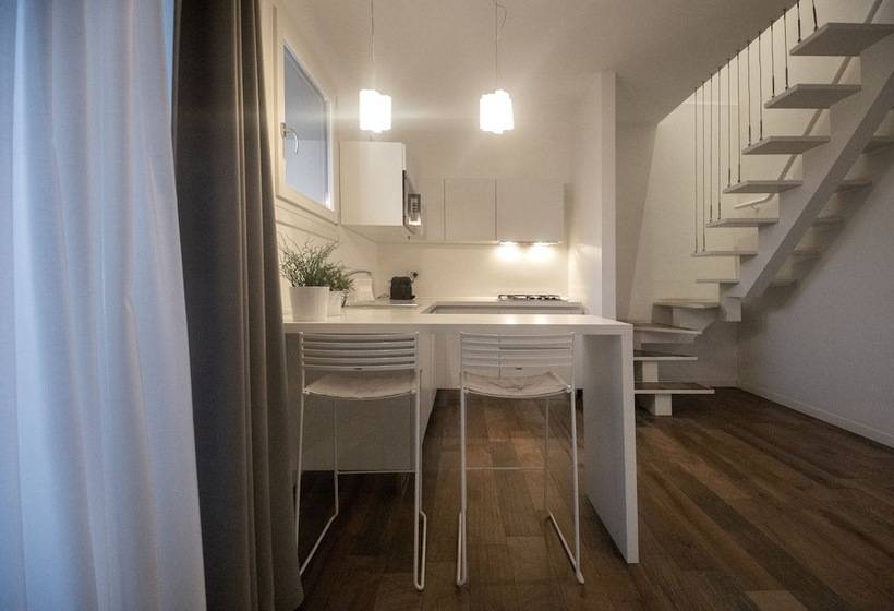 آپارتمان سوپریور 1 خوابه, Santo Stefano Luxury B&b