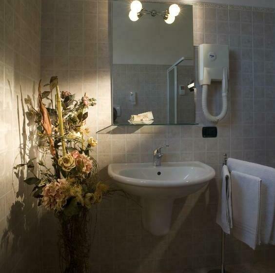 4인용 스탠다드 룸, Scaligero