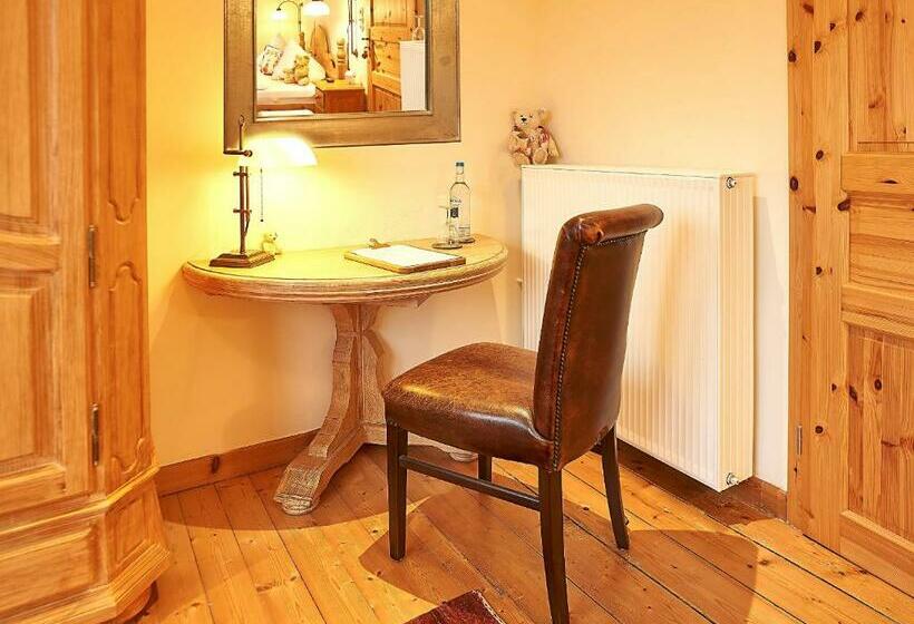 스탠다드 룸, Stãƒæ’ã‚â¶ltings Landhaus