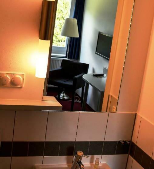 اتاق استاندارد یک نفره, Hotel & Tagungszentrum Hessenkopf