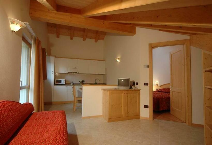 דירת חדר, Tana Della Volpe