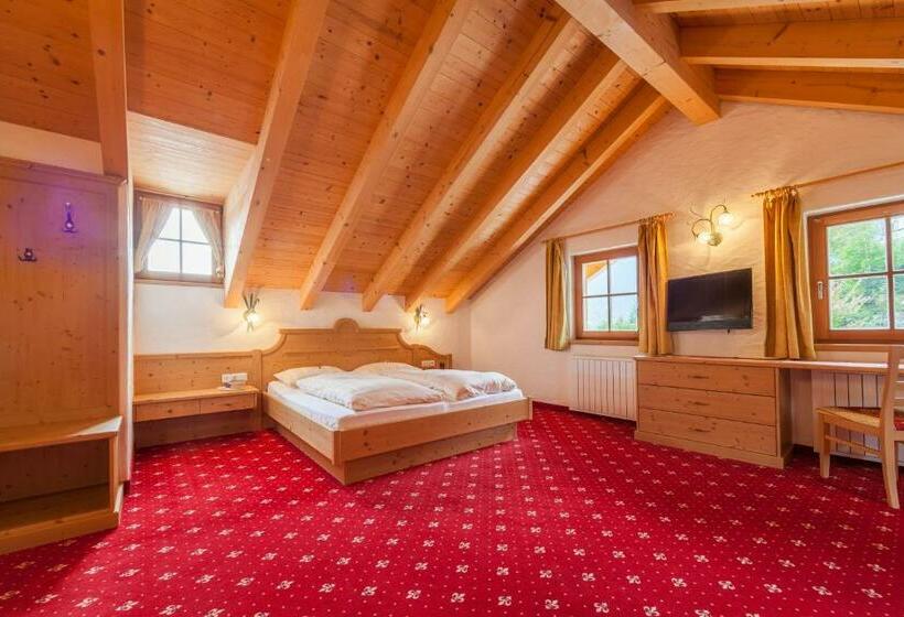 Семейный Номер, Tolderhof