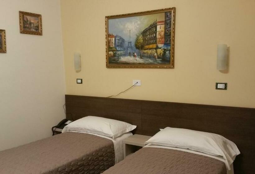 Standard-huone, Tommaseo