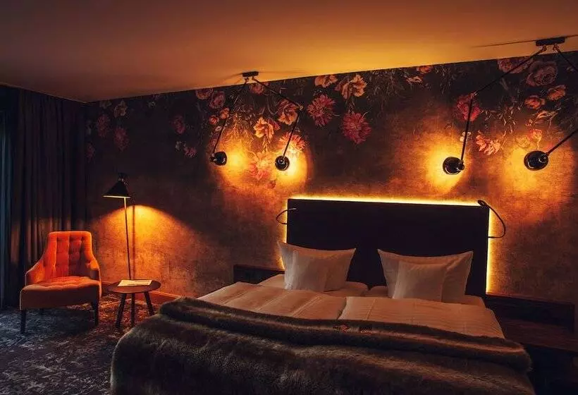 シングルデラックスルーム, Thehotel At Lippischer Hof