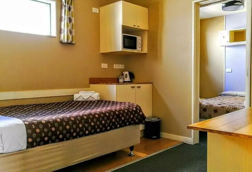 1 Bedroom Family Apartment