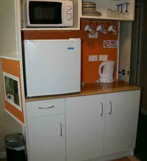 １ベッドルームファミリーアパートメント, Astray Motel