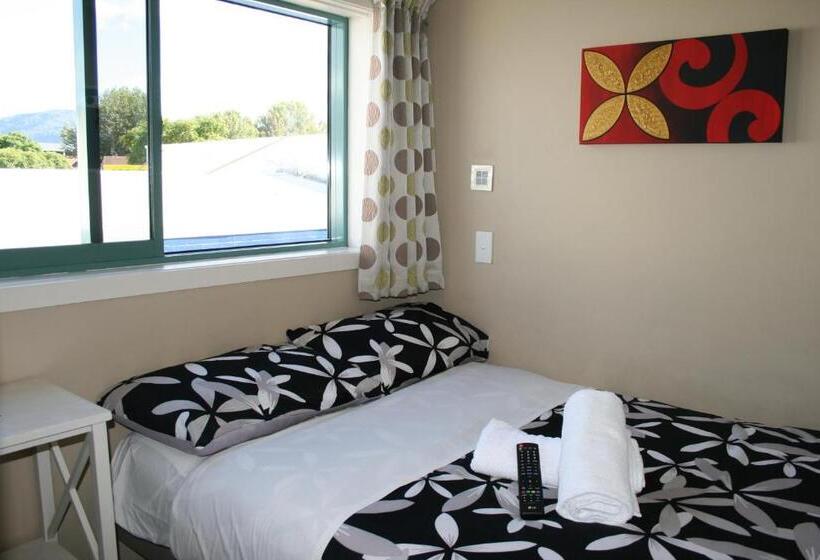 Apartamento 2 Dormitórios, Astray Motel