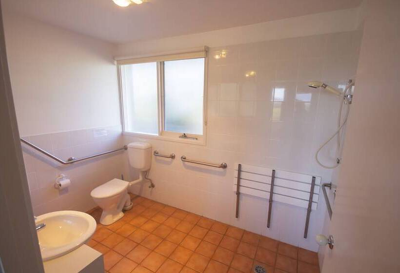 חדר סטנדרט, Rothbury Escape