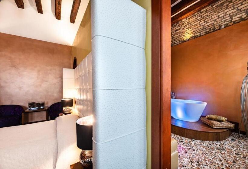 سوئیت با چشمانداز, Abbazia De Luxe