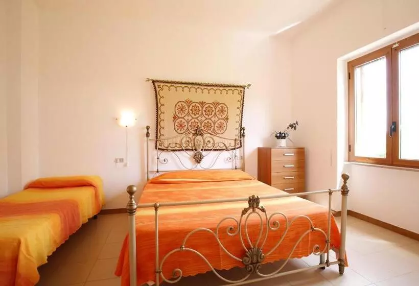 テラスつきの2ベッドルームアパートメント, Agriturismo Posta Pastorella