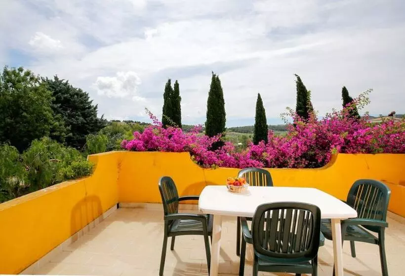 テラスつきの2ベッドルームアパートメント, Agriturismo Posta Pastorella