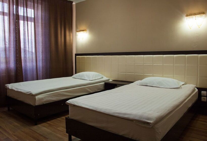 اتاق استاندارد, Altamira