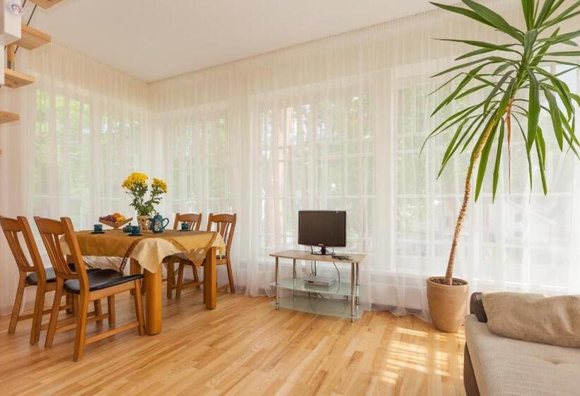 2침실 프리미엄 아파트, Amber Coast & Sea