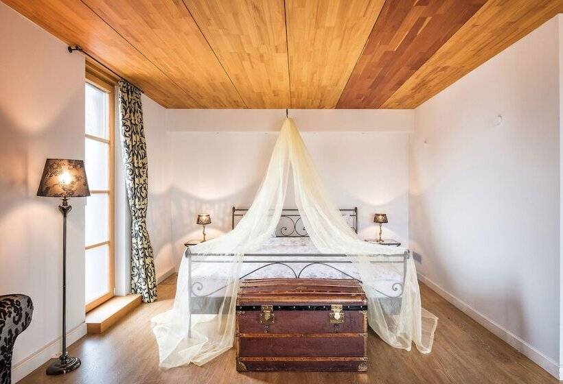 سوییت, Auberge Du Relais Postal