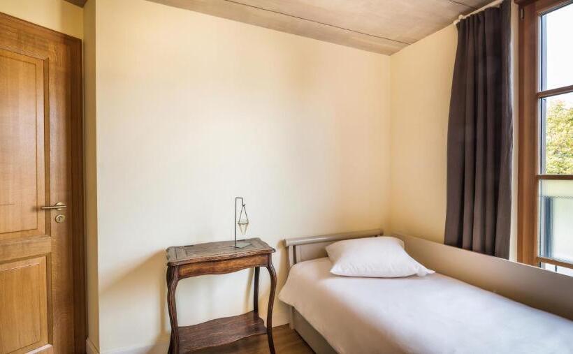 سوییت, Auberge Du Relais Postal