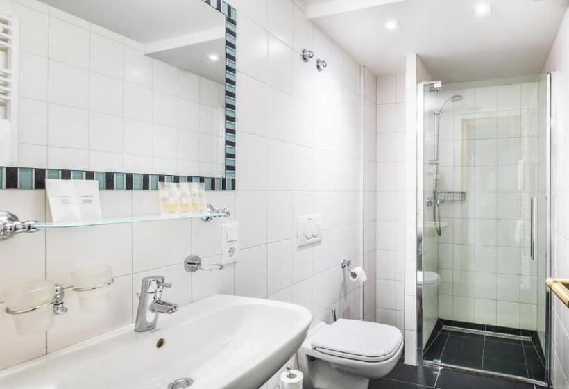 اتاق استاندارد, Auberge Du Relais Postal