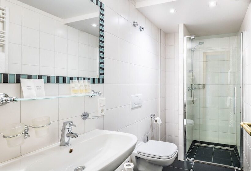 اتاق استاندارد, Auberge Du Relais Postal