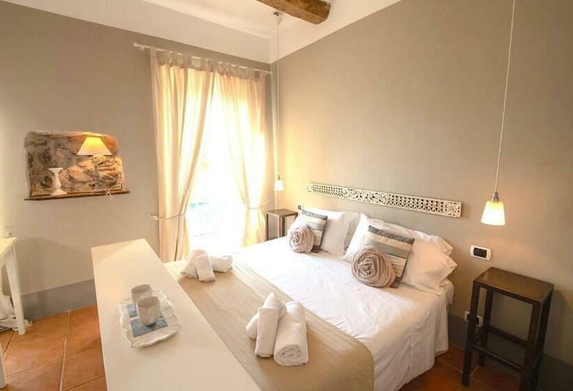 주니어 스위트 호수 전망, Borgo Vistalago