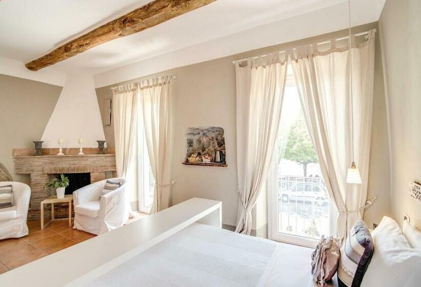 סוויטת ג'וניור נוף לאגם, Borgo Vistalago