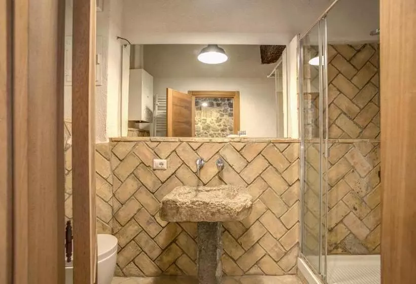 اتاق لوکس, Borgo Vistalago