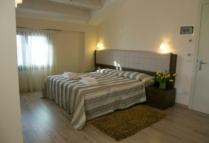 غرفة قياسية, Calinferno